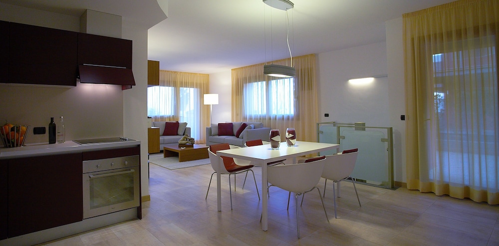 

Bologna - Acireale - Catania Hills Residence