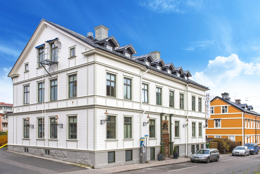 

Milano - Luleå - SPiS Hotell Amber