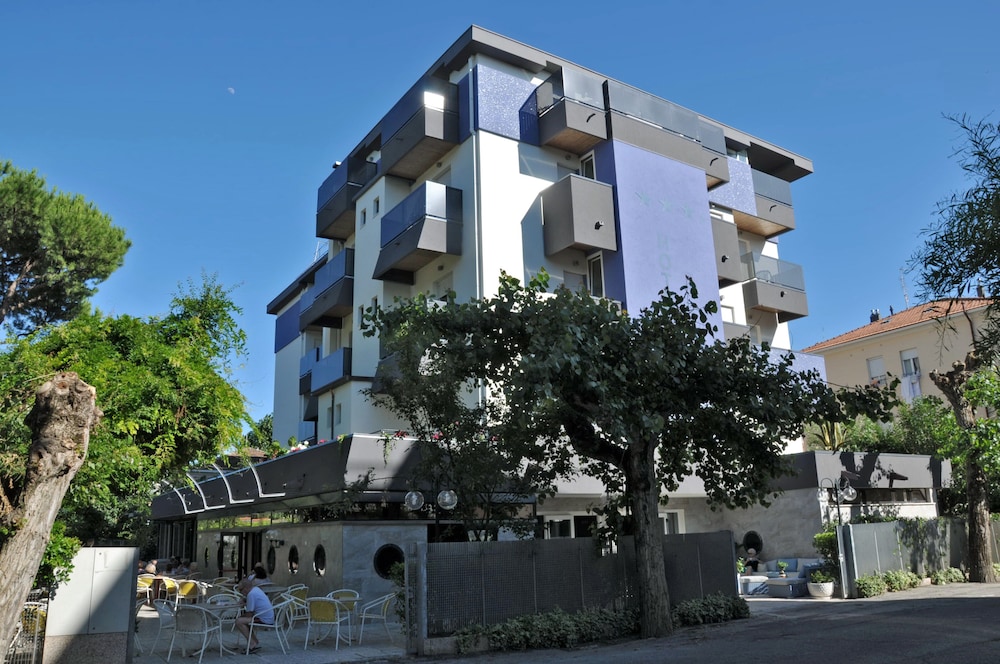 

Roma - Riviera Romagnola, Mare Italia - Hotel Carol