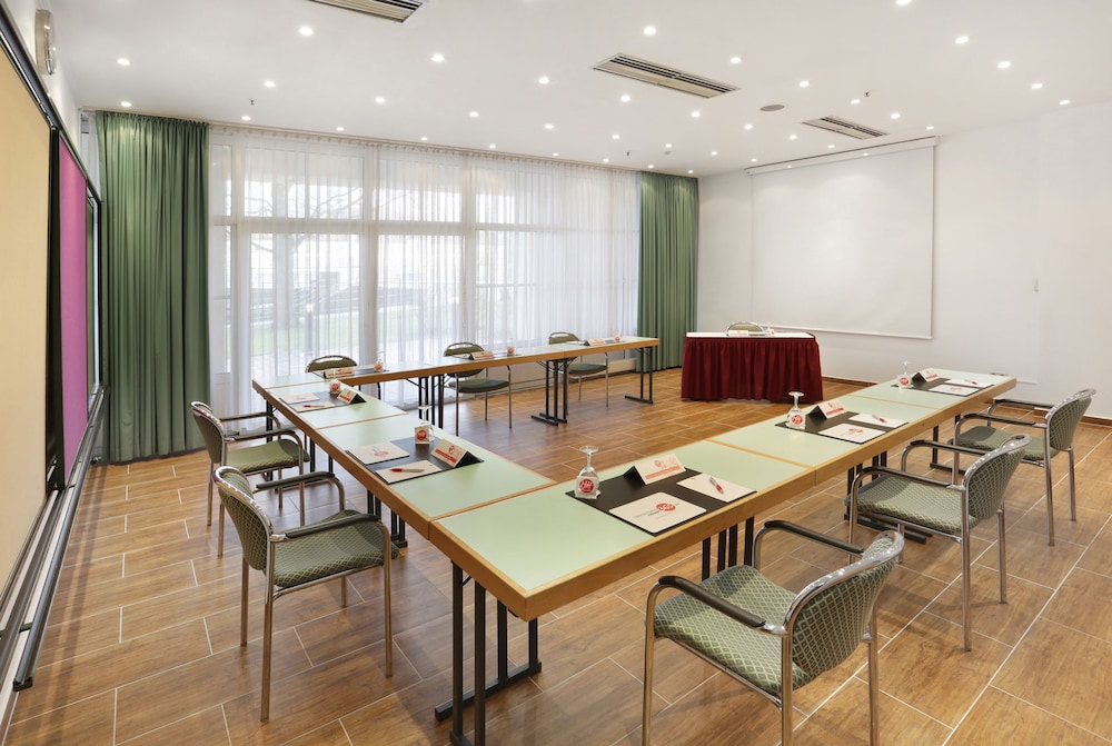 

Roma - Landshut - Achat Hotel Kaiserhof Landshut