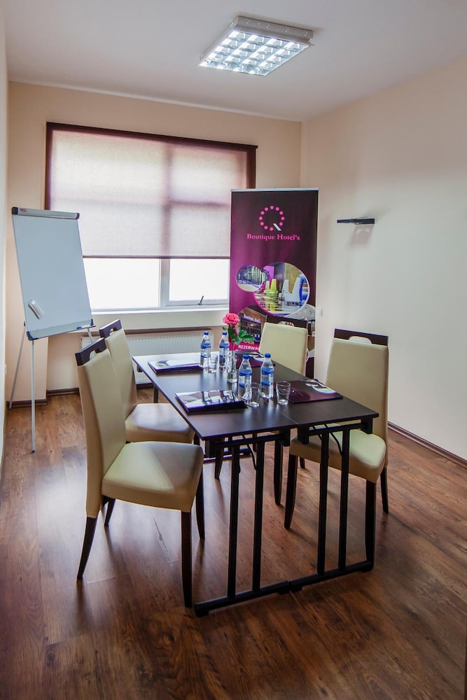 

Milano - Katowice - Boutique Hotel's Sosnowiec