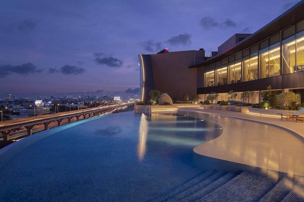 

Milano - Thung Si Kan - Asawin Grand Convention Hotel