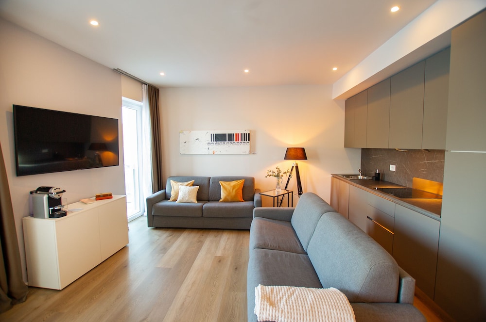 

Catania - Moniga del Garda - Ah Porticcioli Boutique Apartments
