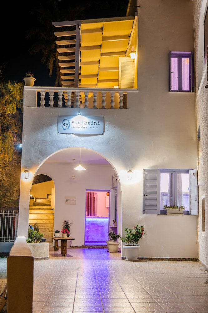 

Venezia - Perivolos - Santorini NY