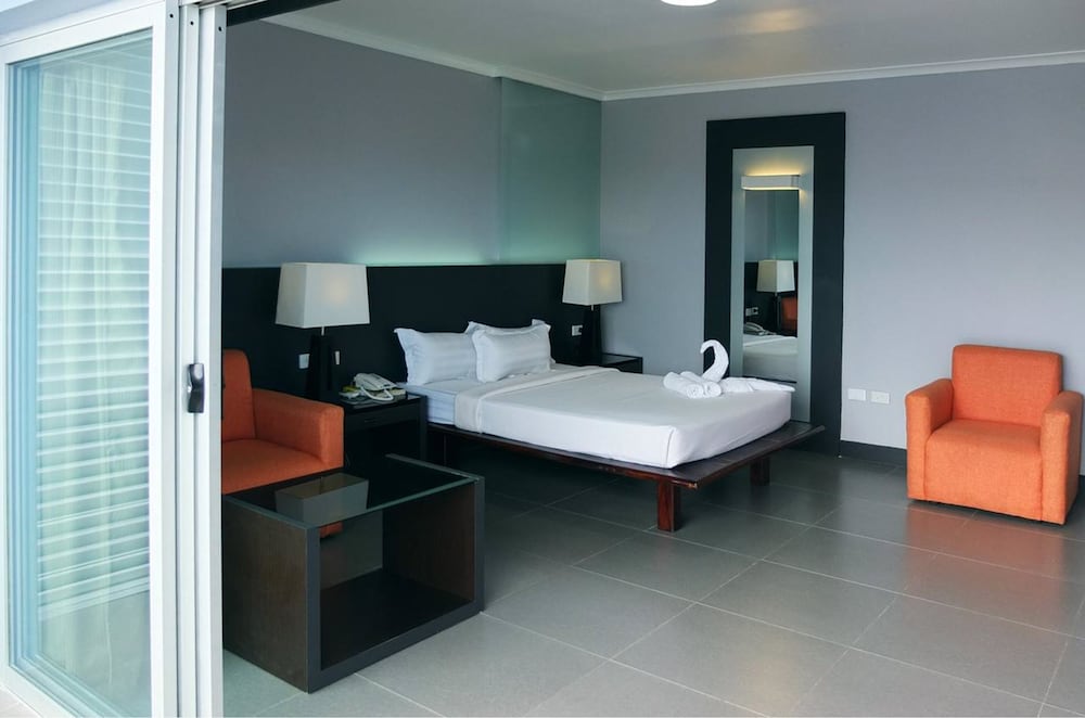

Roma - Lami - Southern Cross Hotel Fiji