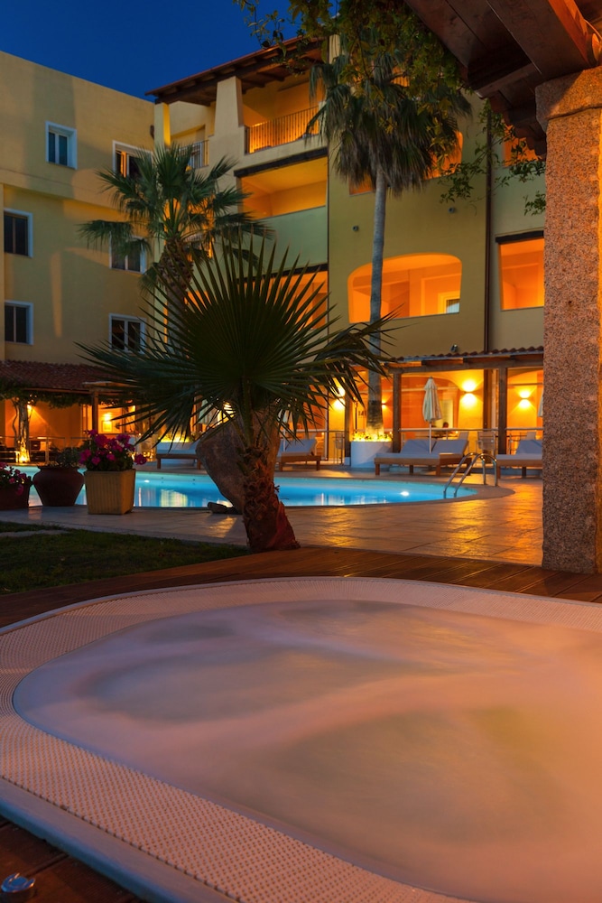 

Milano - Golfo Aranci - Hotel Villa Margherita