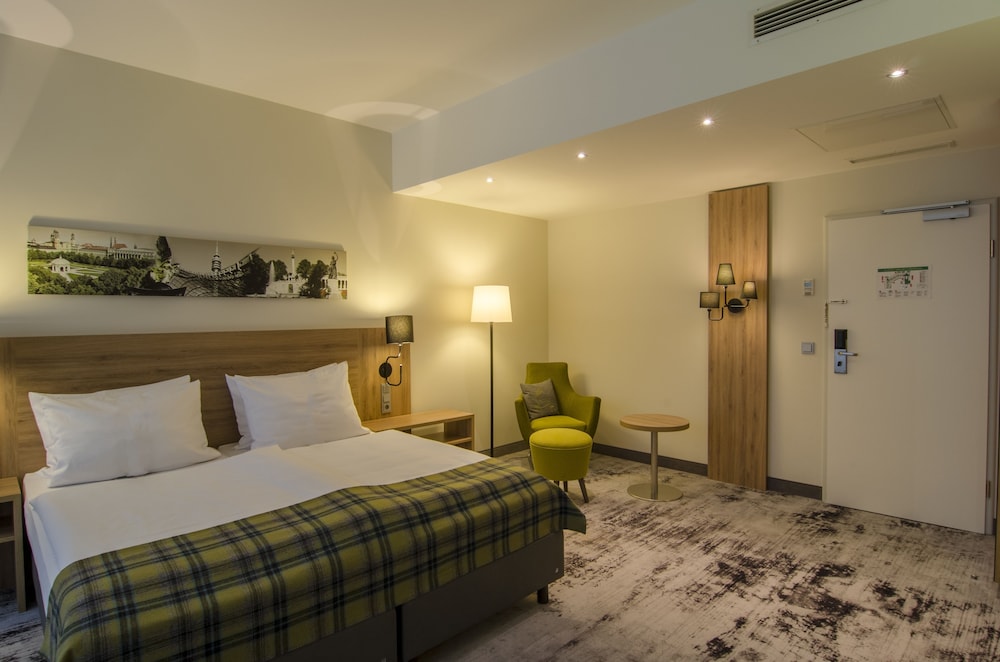 

Roma - Unterhaching - Holiday Inn Munich - Unterhaching