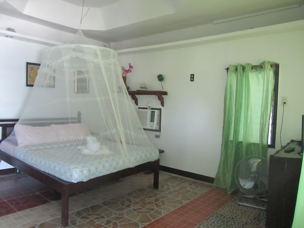

Milano - El Nido - Islandfront Cottages
