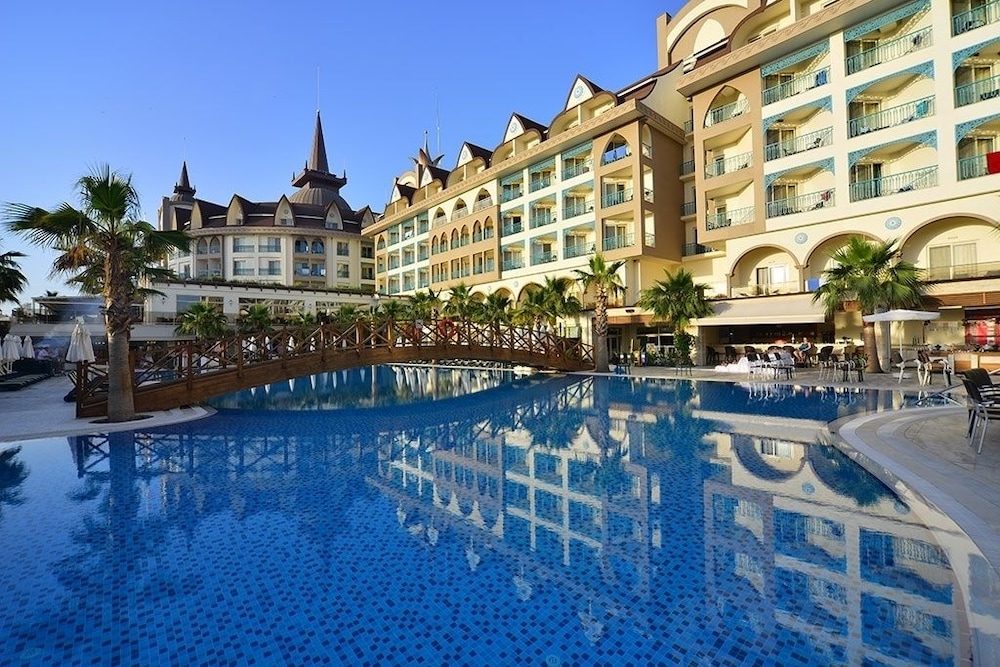 

Milano - Colakli - Side Crown Palace Ultra All Inclusive