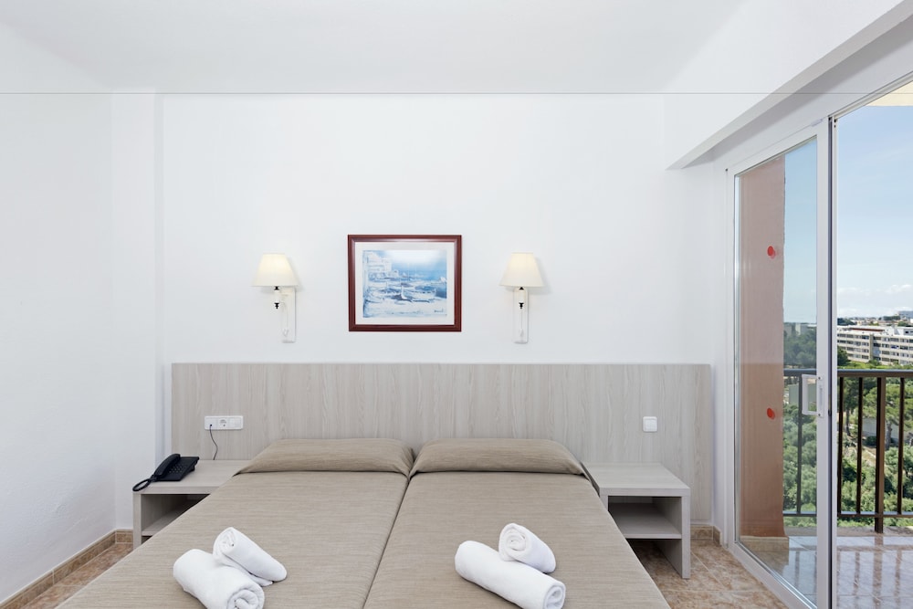 

Catania - Calas de Mallorca - Hotel HSM Canarios Park
