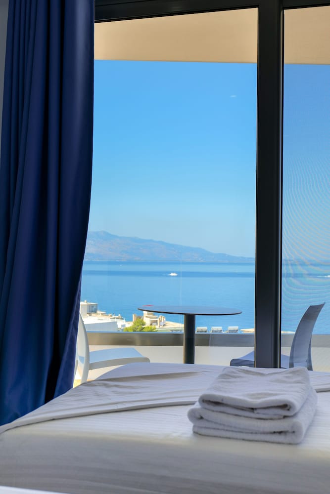 

Verona - Sarandë - Sea View Hotel