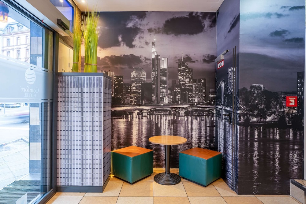 

Roma - Offenbach - Comfort Hotel Frankfurt Central Station