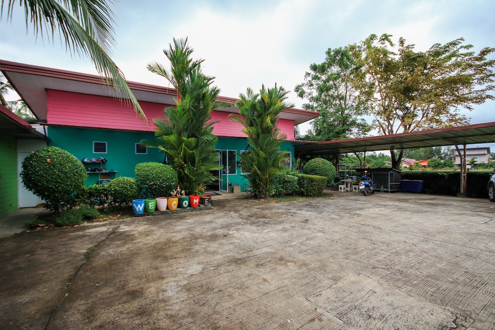 

Milano - Thalang - Phuket Airport Sonwa Resort