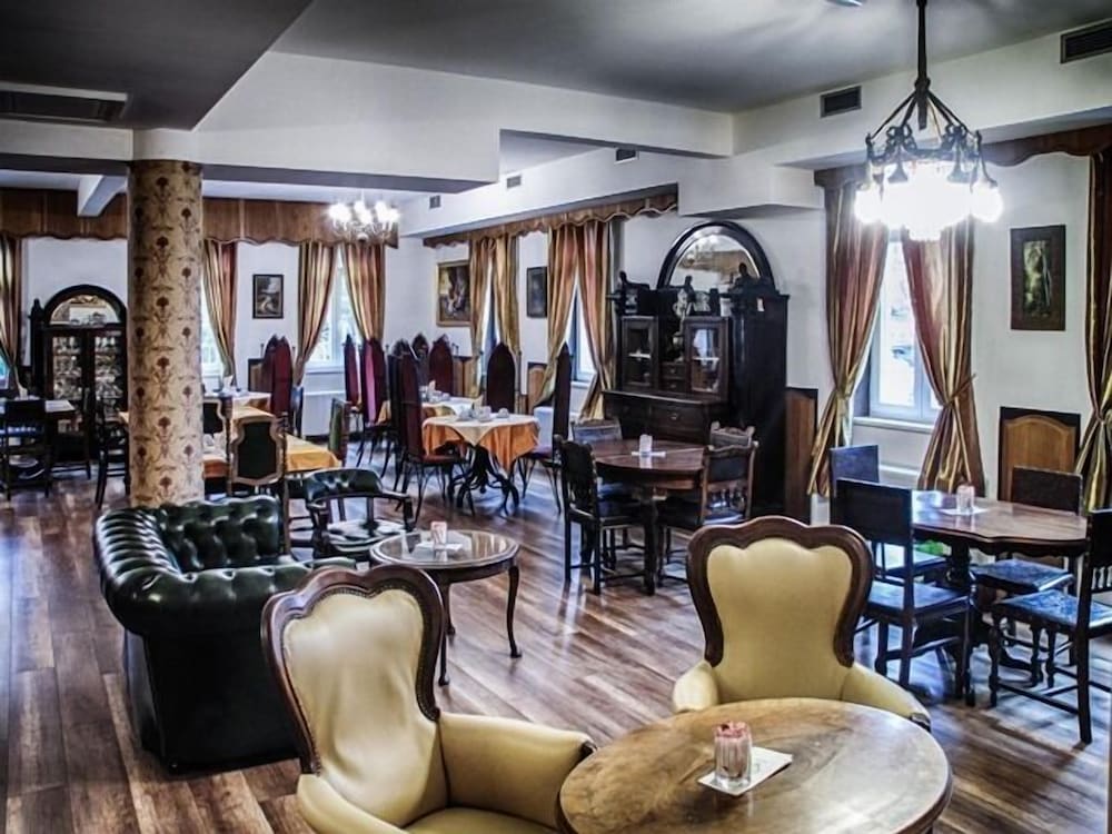 

Napoli - Zagabria - Hotel Puntijar