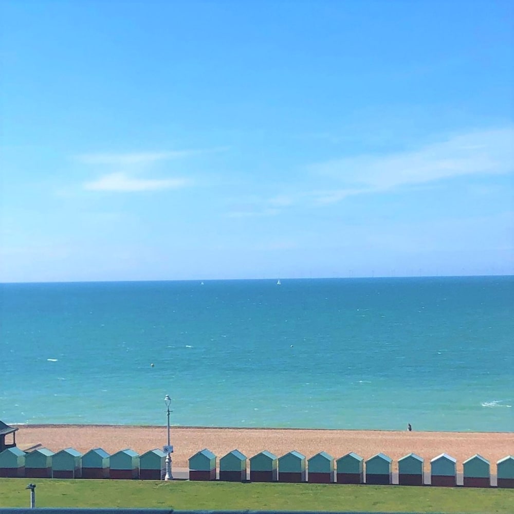 

Napoli - Brighton - Best Western Princes Marine Hotel