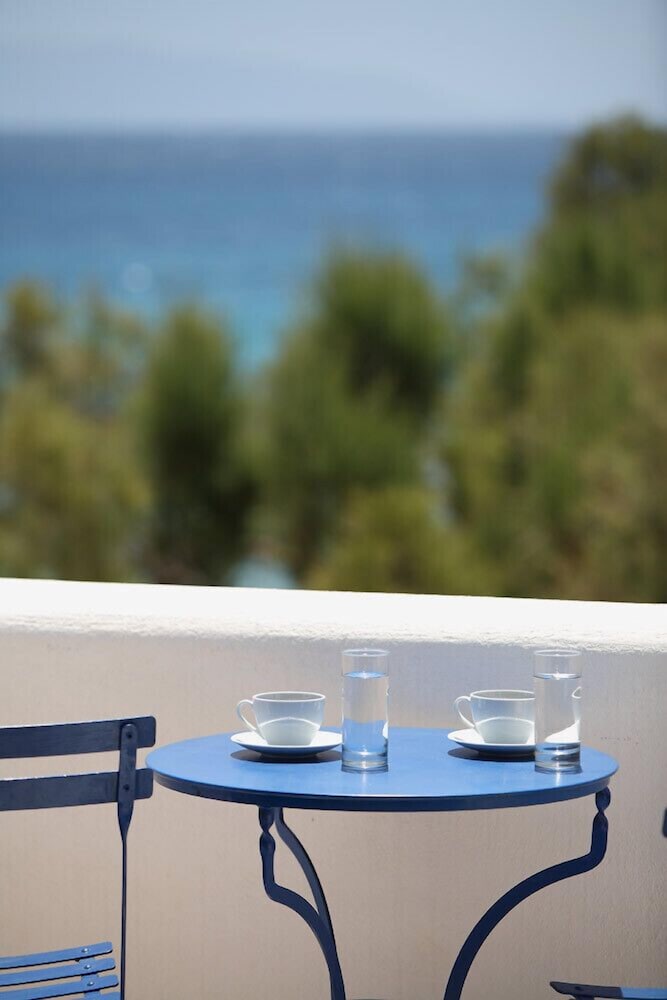 

Venezia - Drios - Paros Inn