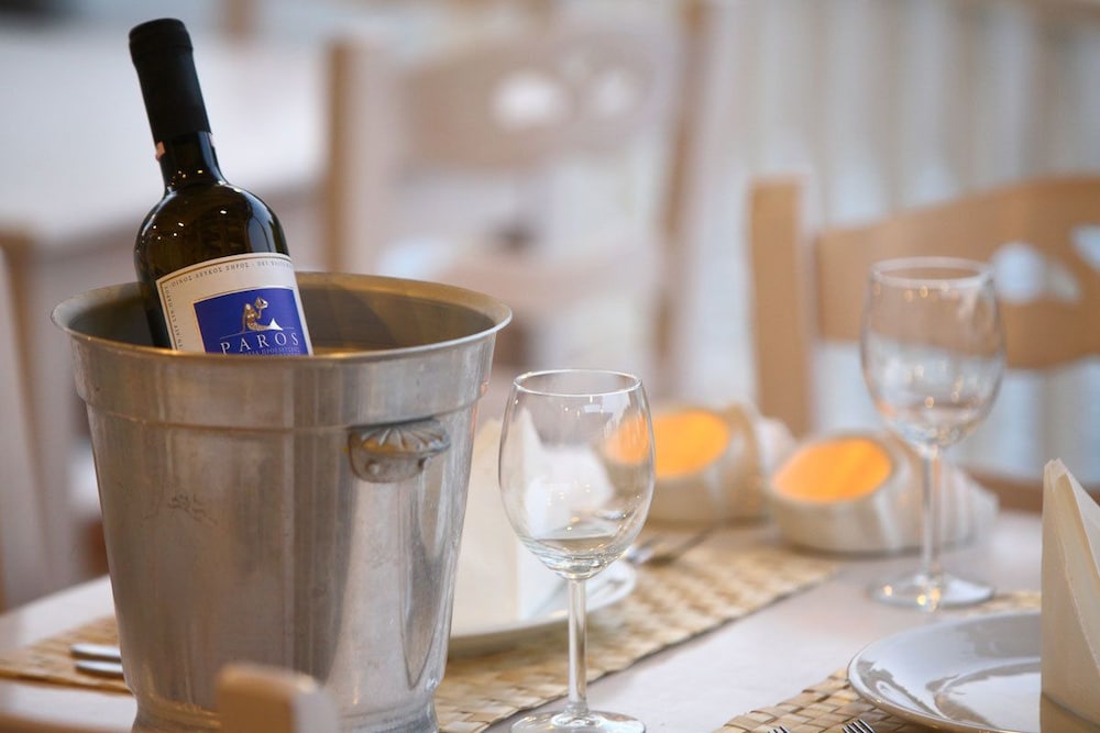 

Milano - Logaras - Paros Inn