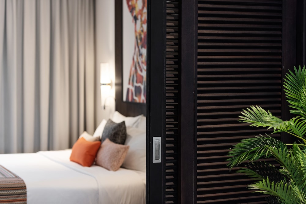 

Milano - Al Shahamah - Emirates Park Resort