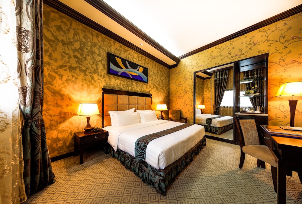 

Milano - Al Shahamah - Emirates Park Resort