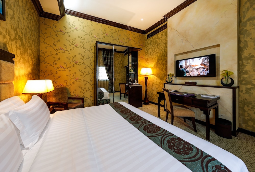 

Roma - Al Shahamah - Emirates Park Resort