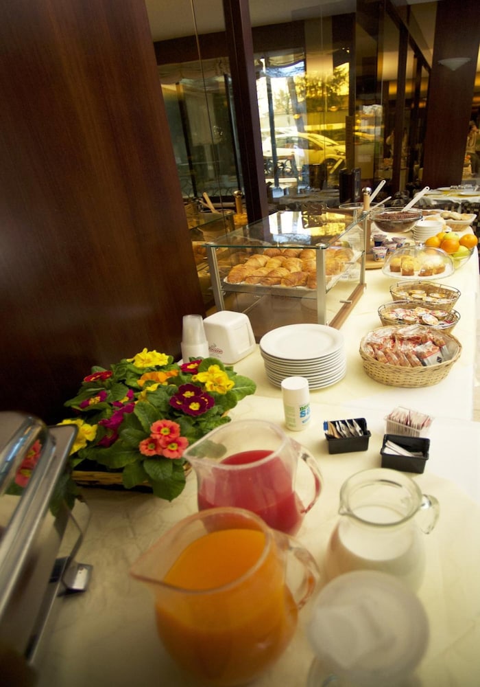 

Lamezia Terme - Venezia - Club Hotel