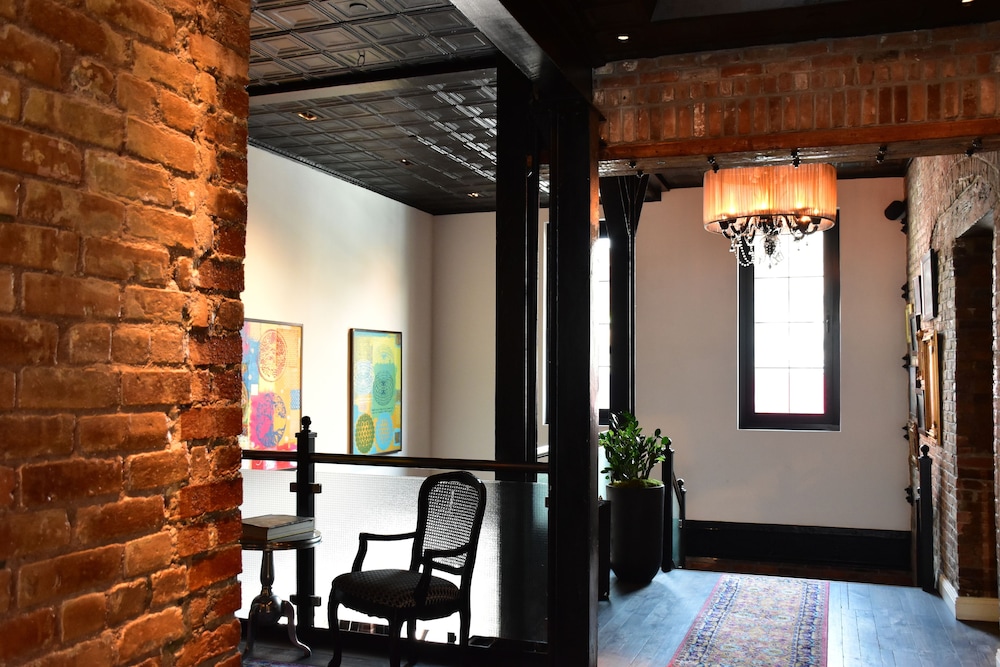 

Lamezia Terme - Brooklyn (NY) - Sohotel