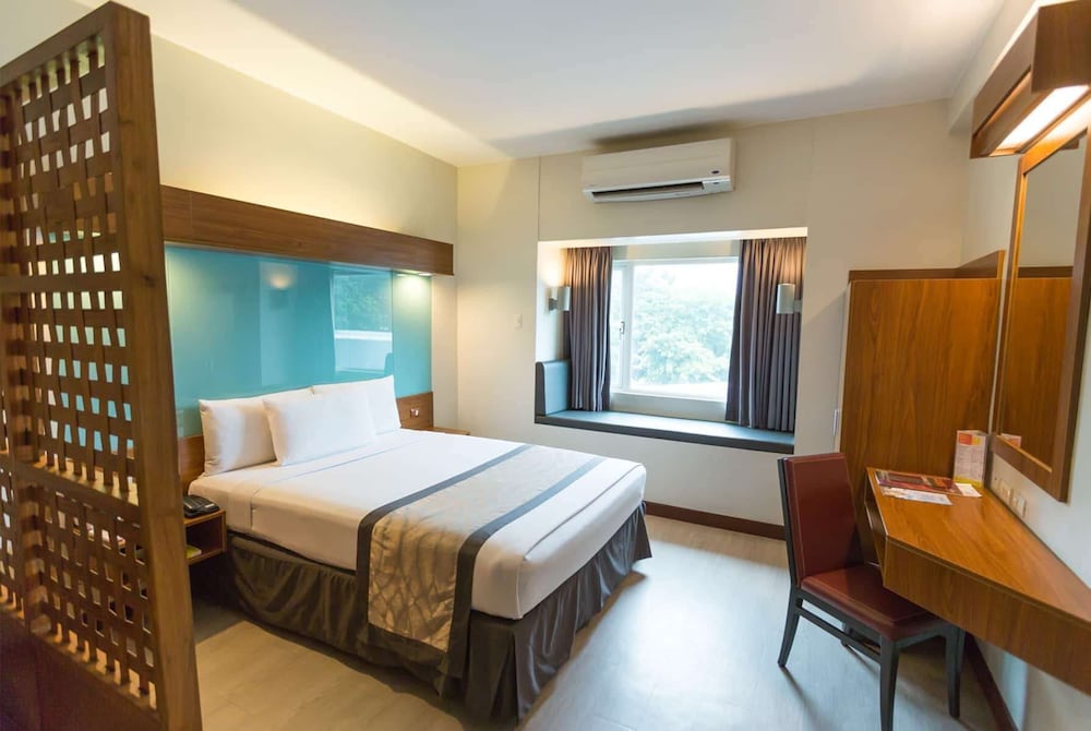 

Milano - Quezon City - Microtel by Wyndham UP Technohub