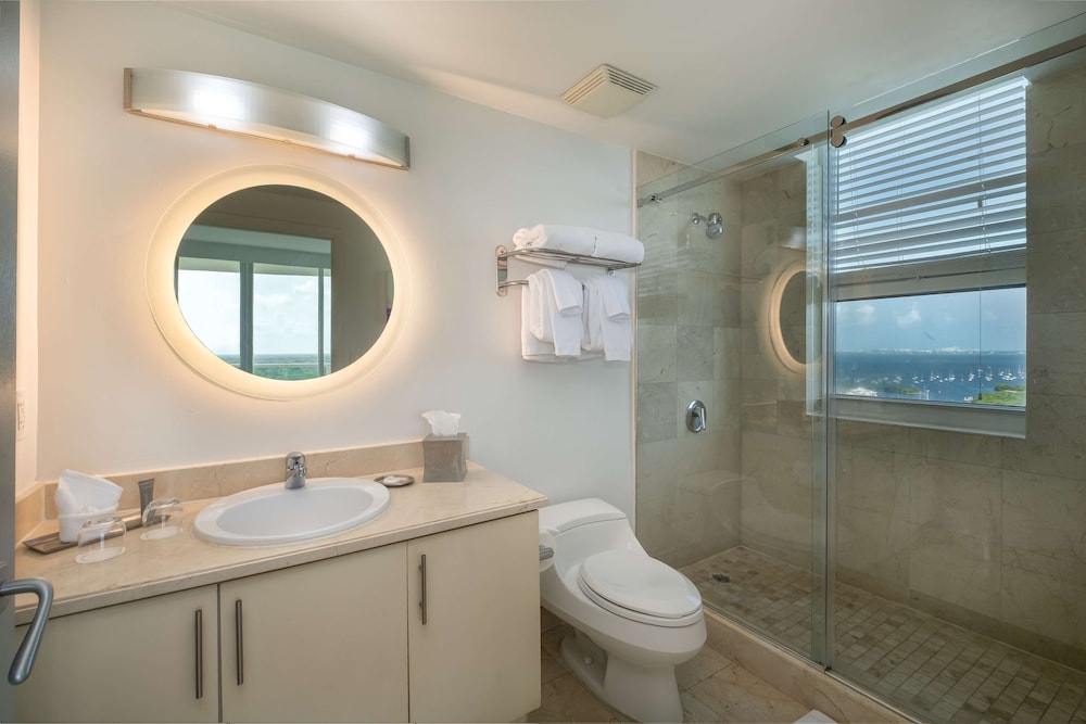 

Roma - Key Biscayne - Hotel Arya BW Premier Collection
