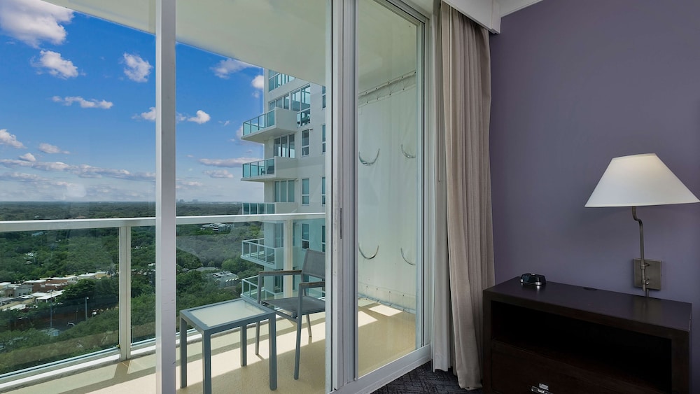

Roma - Key Biscayne - Hotel Arya BW Premier Collection