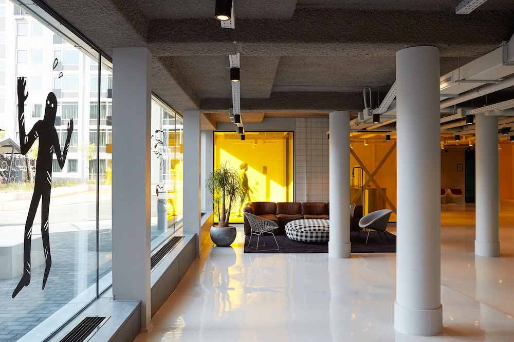 

Milano - Rijswijk - The Social Hub The Hague
