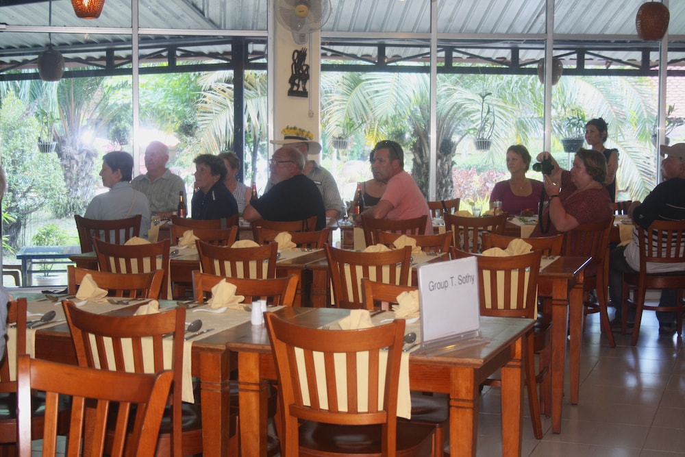 

Milano - Sihanoukville - Don Bosco Hotel School