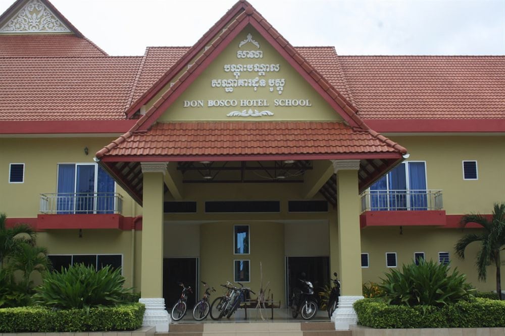 

Napoli - Sihanoukville - Don Bosco Hotel School