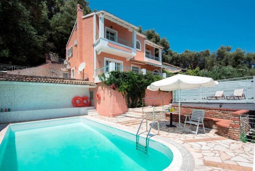 

Verona - Ksamil - Villa Anastasia in Corfu