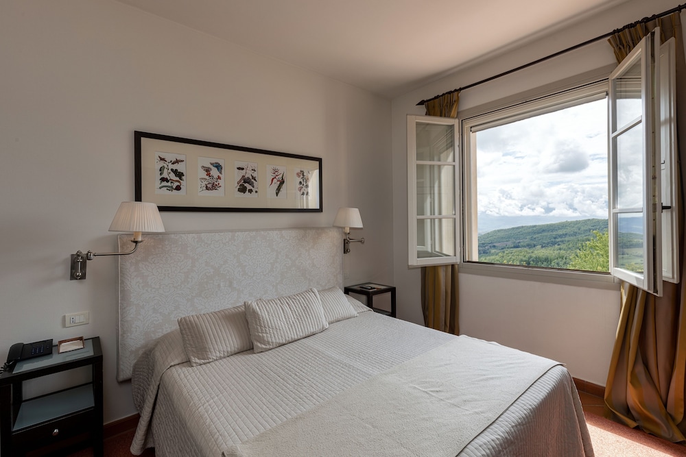 

Cagliari - Montalcino - Si Montalcino Hotel