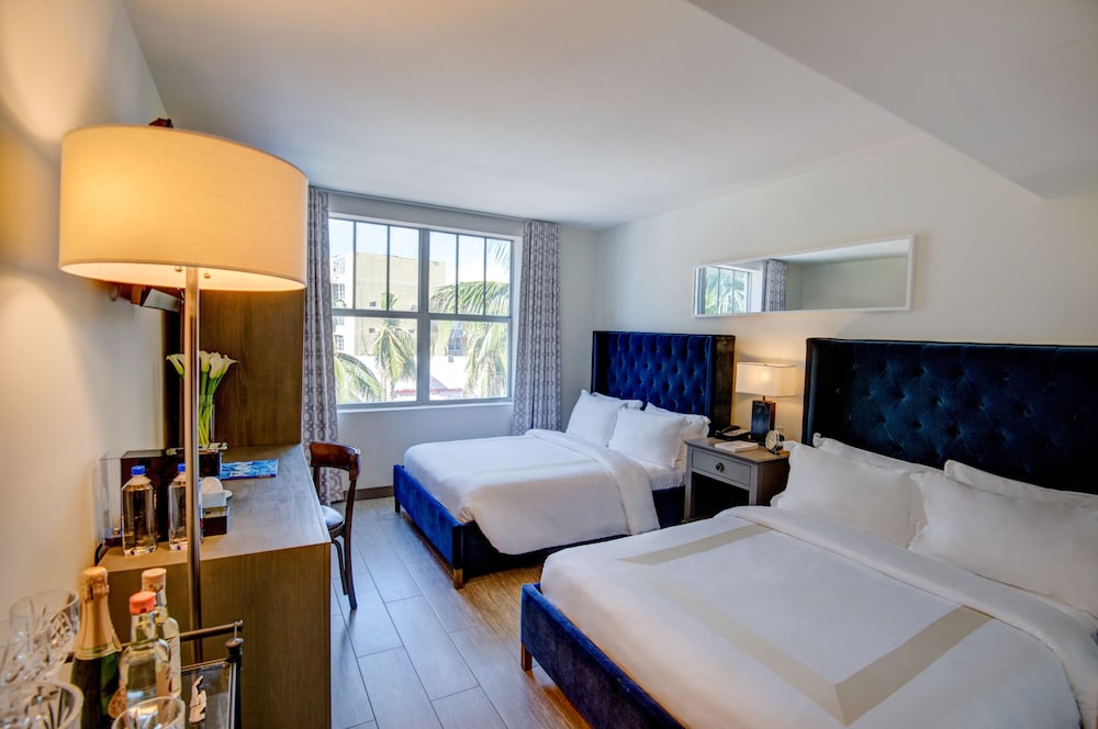 

Venezia - Miami Beach (FL) - Clinton Hotel South Beach