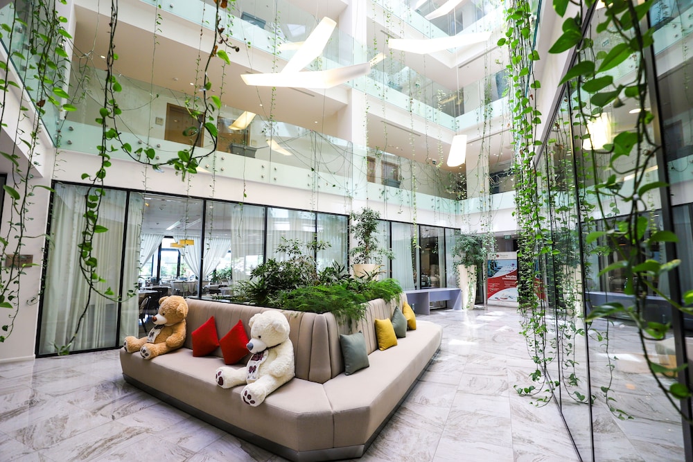 

Catania - Rinas - Best Western Premier Ark Hotel
