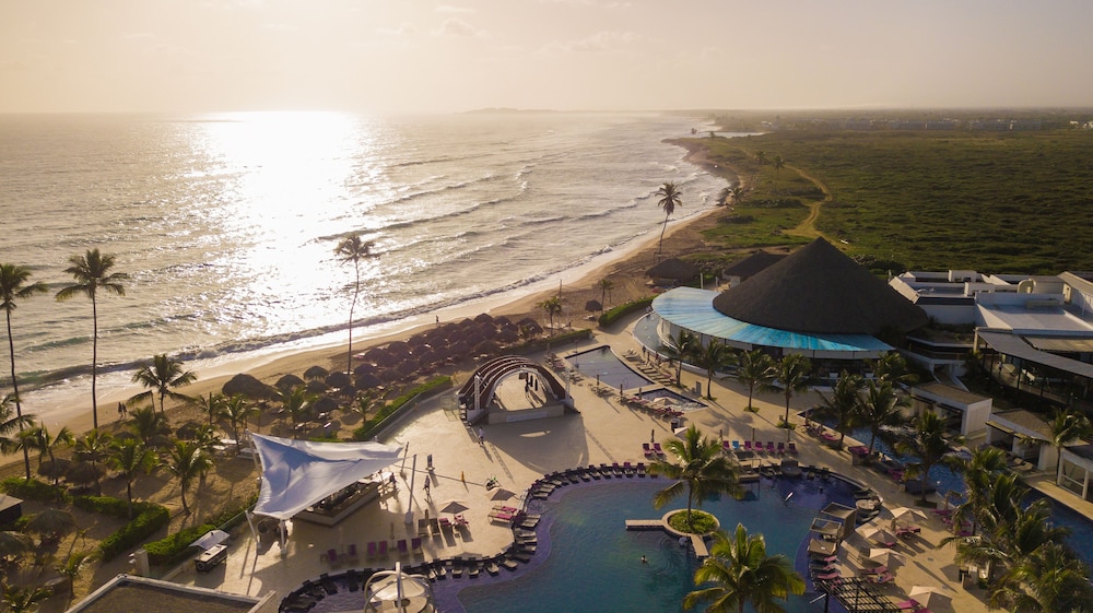 

Milano - Uvero Alto - Royalton CHIC Punta Cana, An Autograph Collection All-Inclusive Resort & Casino, Adults Only