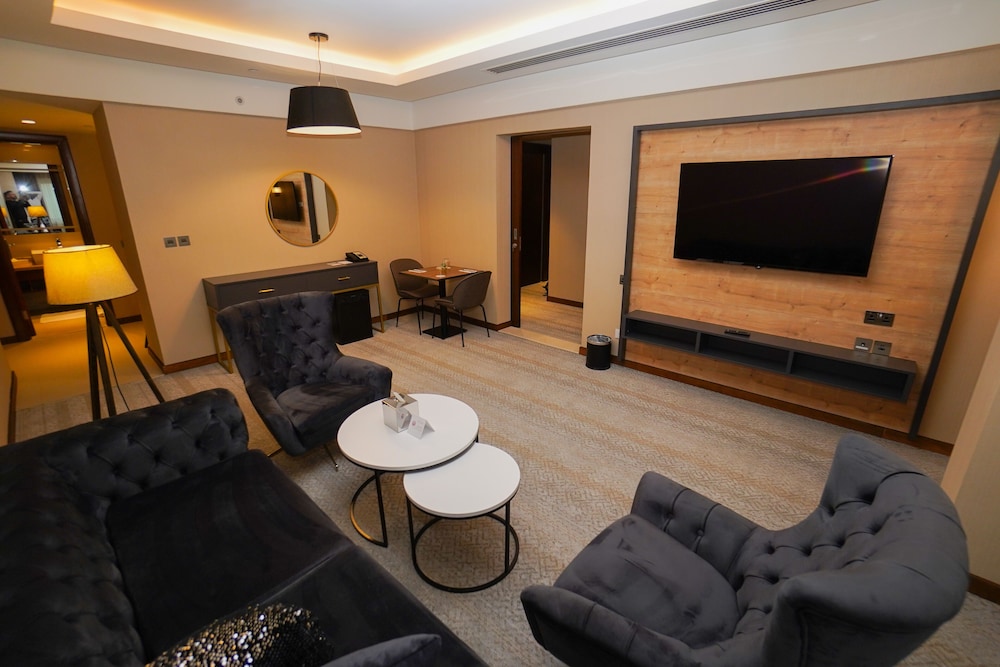 

Venezia - Katar - The Grand Lux Hotel