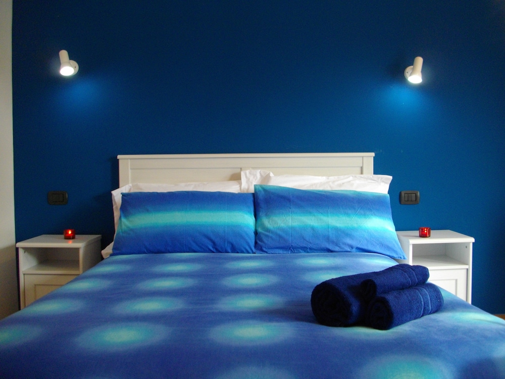 

Olbia - Costiera Amalfitana, Mare Italia - Hotel La Corte