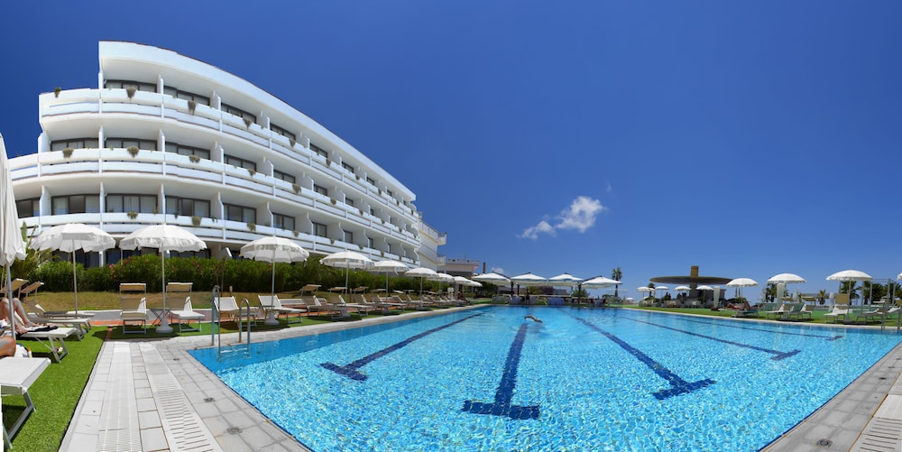 

Roma - Maratea - Grand Hotel Pianeta Maratea Resort