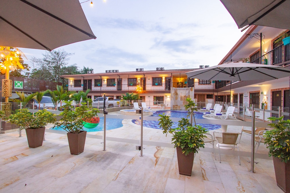 

Milano - Villavicencio - Hotel Vanguardia Natural