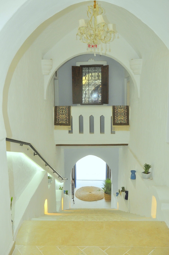 

Roma - Mezraia - Djerba Authentique