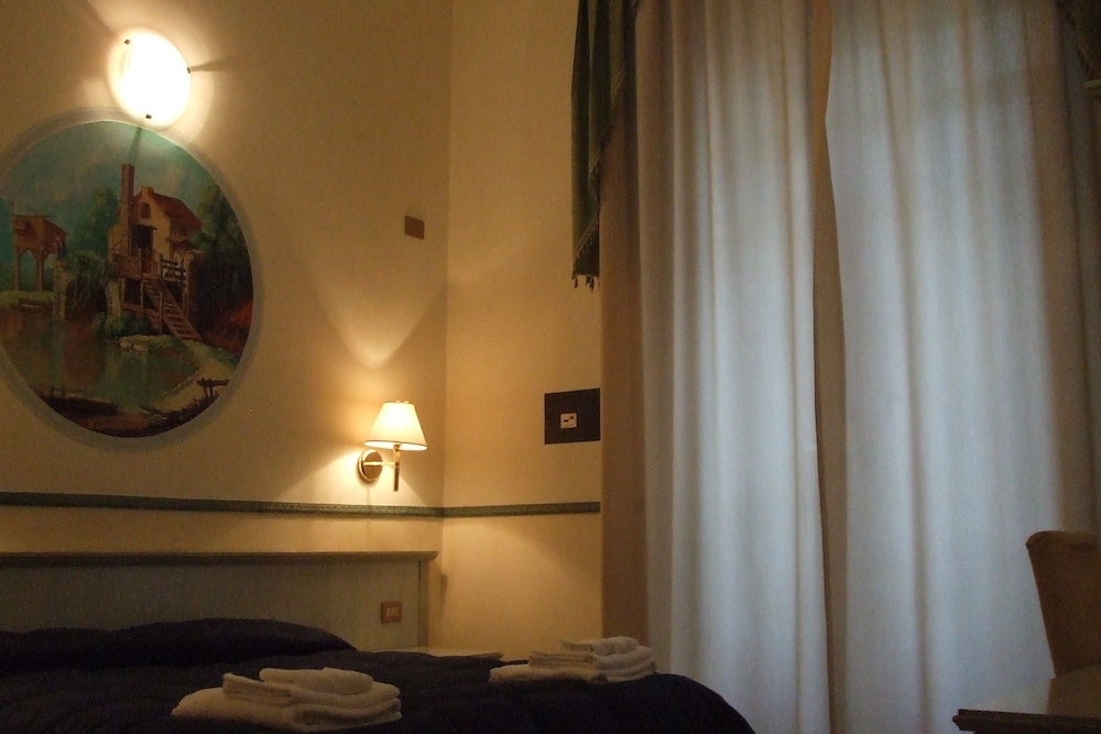 

Milano - Roma - Hotel Cambridge