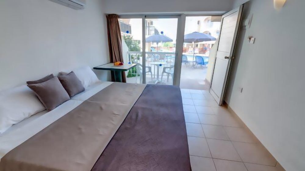

Venezia - Ayia Napa - A Maos Hotel Apartments