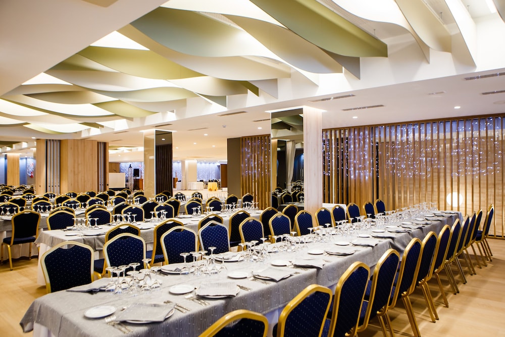 

Bologna - Massalfassar - Olympia Hotel Events & Spa