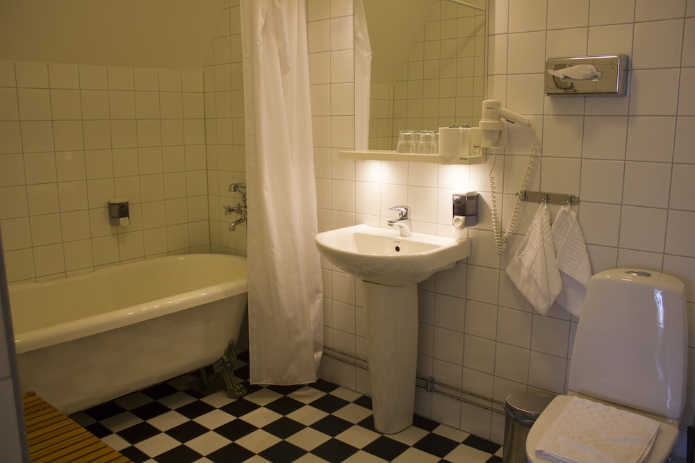 

Milano - Nyköping - Blommenhof Hotel