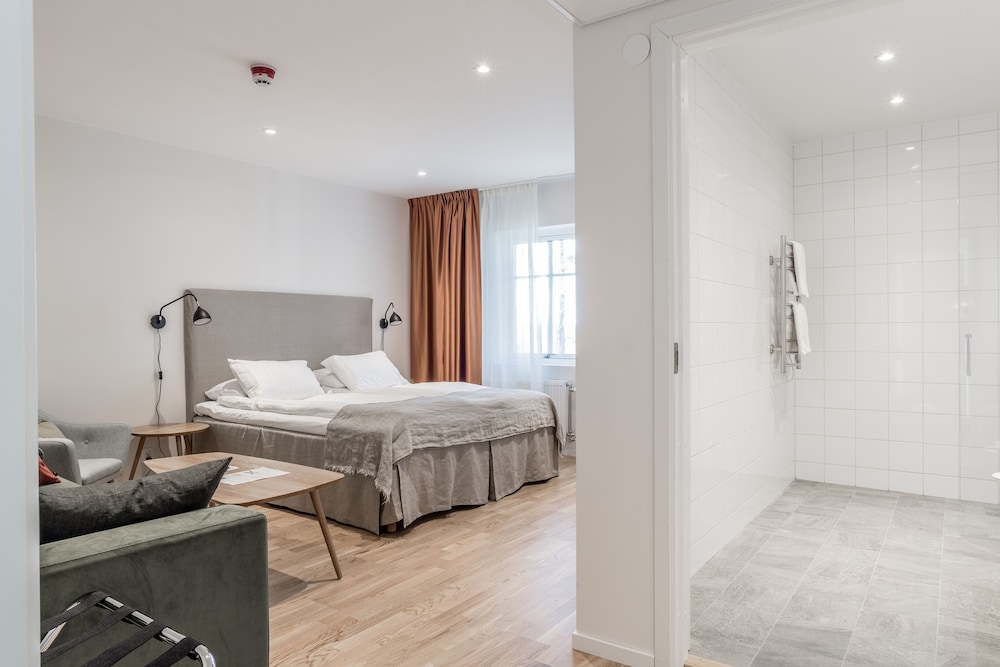 

Milano - Nyköping - Blommenhof Hotel