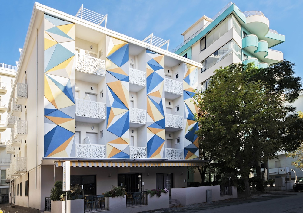 

Roma - Riviera Romagnola, Mare Italia - Color Hotel Rimini