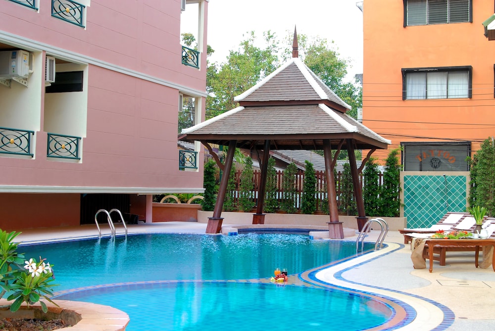 

Catania - Pattaya - Golden Villa