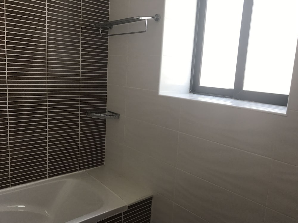 

Bologna - Birgu - The Windsor Hotel